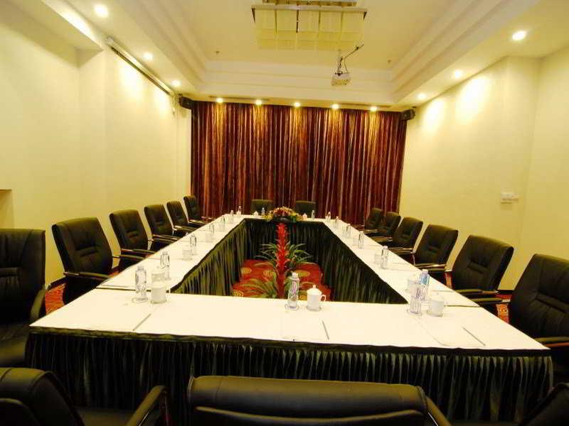 גואנגג'ואו Vili International Hotel מראה חיצוני תמונה