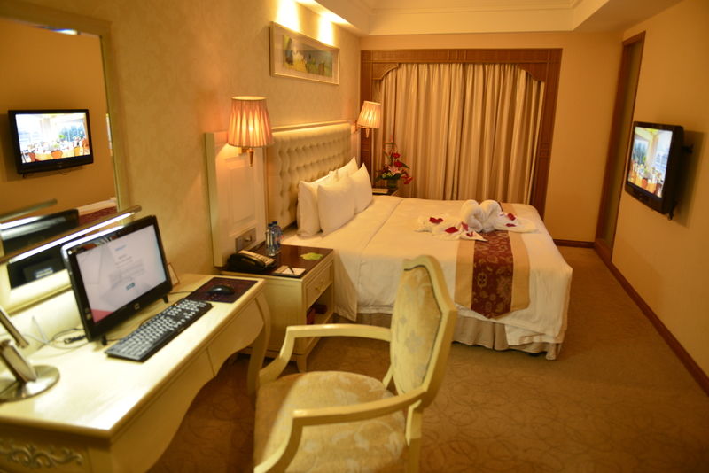 גואנגג'ואו Vili International Hotel מראה חיצוני תמונה